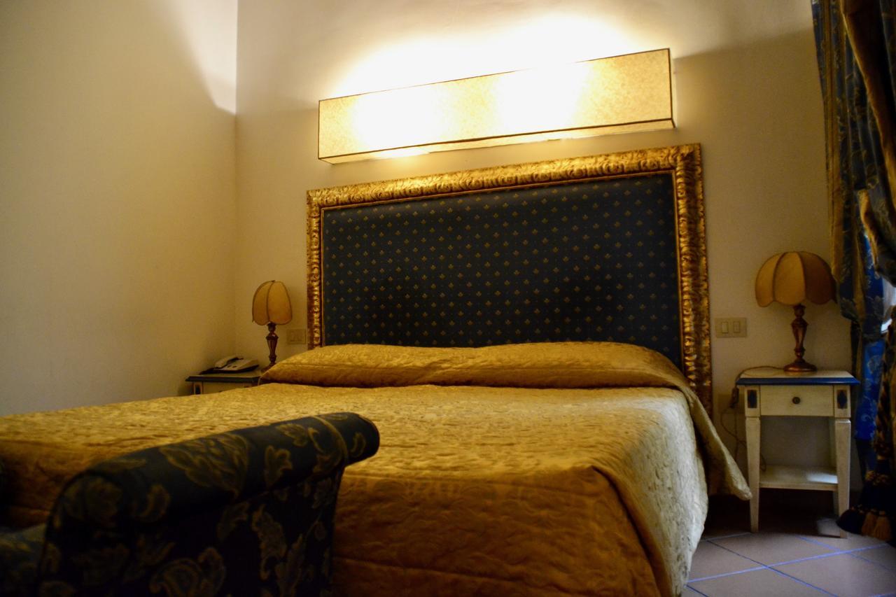 Hotel Italia Foligno Dış mekan fotoğraf