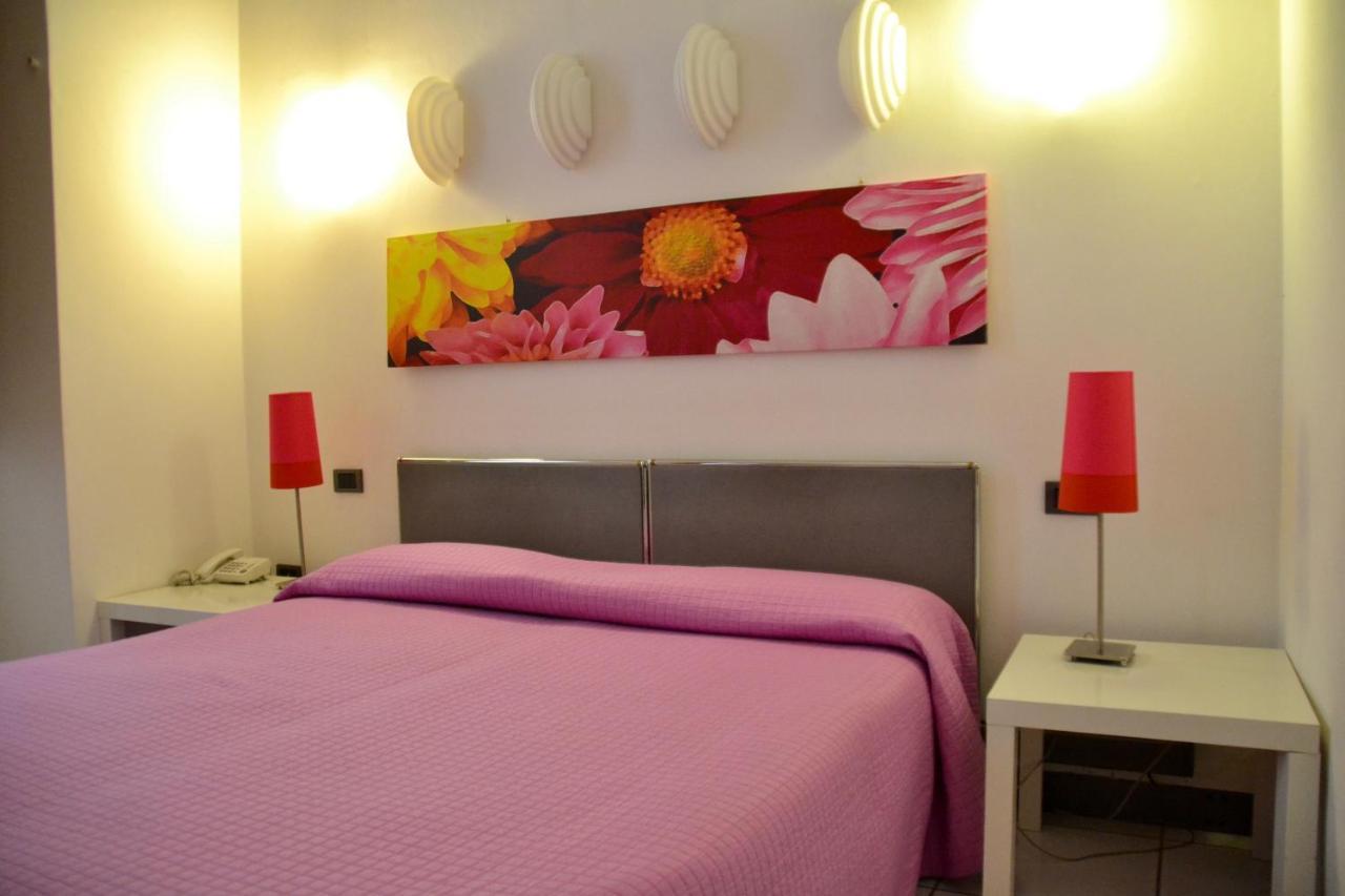 Hotel Italia Foligno Dış mekan fotoğraf