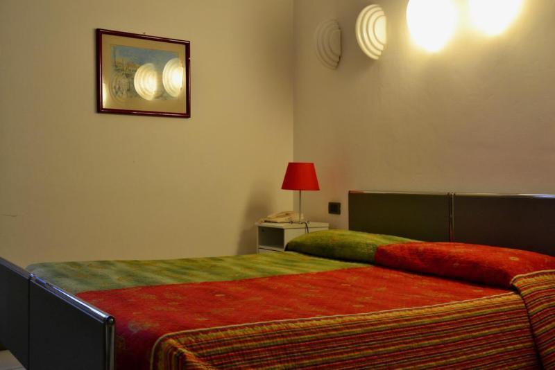 Hotel Italia Foligno Dış mekan fotoğraf